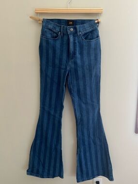 Lee Women’s Jeans - Size 26 - Mid Stripe Flare Bellbottom Jeans